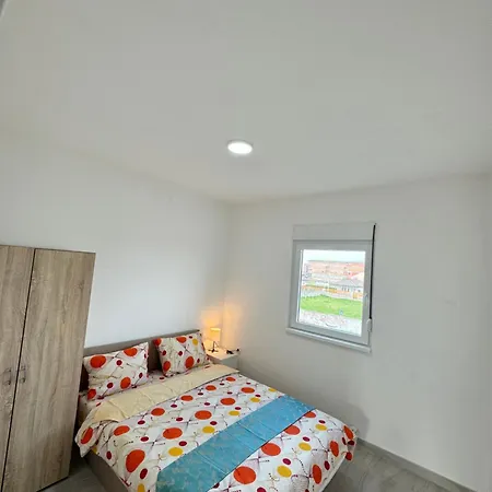 Belgrade Airport Luxury 2 Apartment