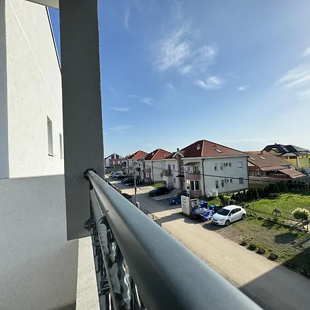 Belgrade Airport Luxury 2 *