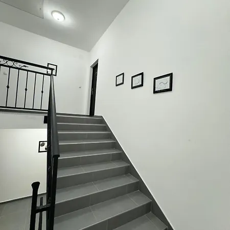 Apartment Belgrade Airport Luxury 2 Surcin