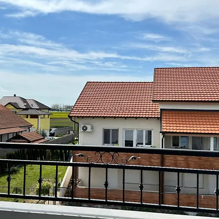 Belgrade Airport Luxury 2 Apartman *