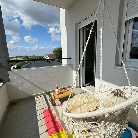 Belgrade Airport Luxury 2 *